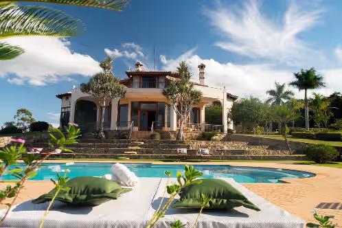 Boutique Farm in Atibaia Perfect for Weddings 