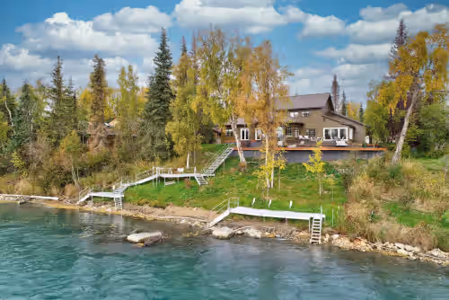 Rivers Edge - Spectacular Home on the Kenai River