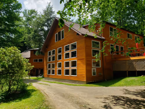 North West Pennsylvania sleeps 47-  Family Reunions; Weddings; Gatherings