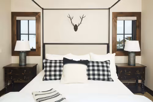 Ski-In / Ski-out Cabin in Spanish Peaks Mountain Club! Luxury on the Slopes!