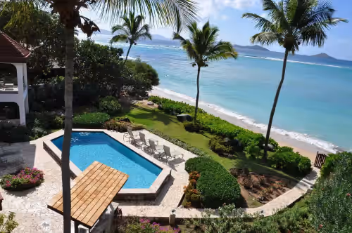 Caribbean Wind, 6 bedroom luxury beachside villa Mahoe Bay.
