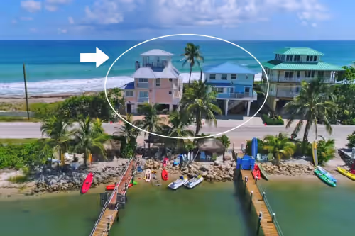 Twin Beaches: 2 houses ON the ocean/ON the river +Private Docks,Hot Tubs & More!