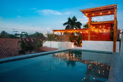 Palmas de Alba - 8 Bedroom Old City 2 Pools & Rooftop Jacuzzi