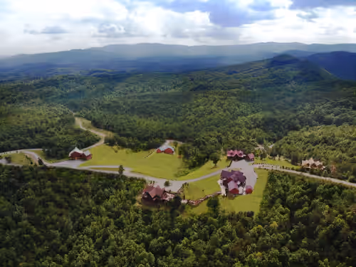 Host a large group on the mountaintop for Events, Retreats, Weddings, & Reunions