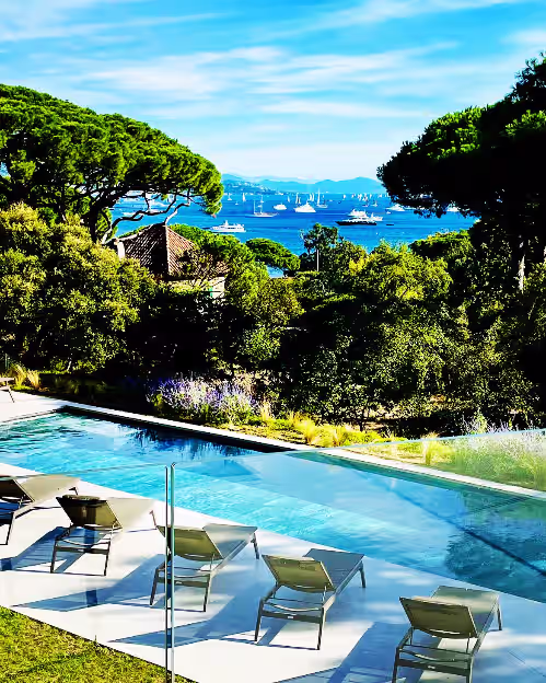 Beautiful, quiet villa with sea view