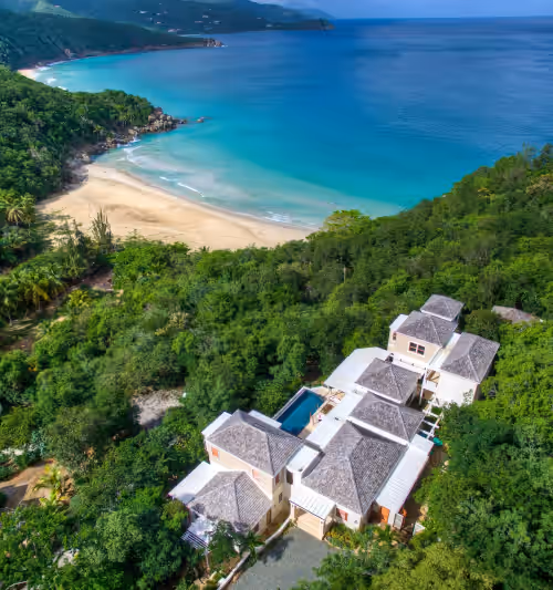 Luxury 4 Bed Villa, by beach, 30' infinity pool, hot tub, gym.